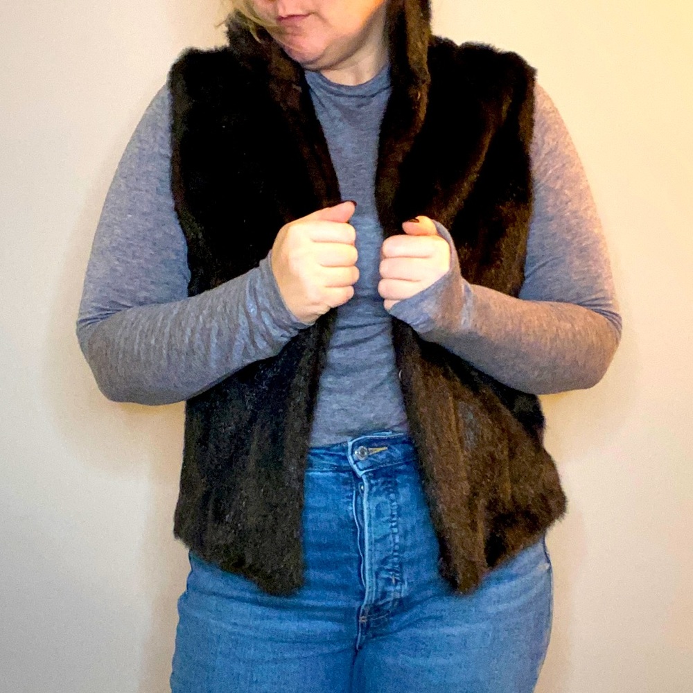 Luii Faux fur brown hip length vest